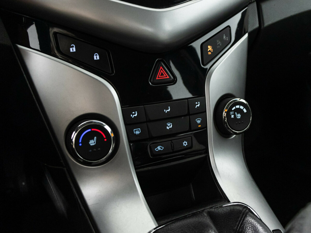 Chevrolet Cruze I Рестайлинг, 2012 - Фото №14