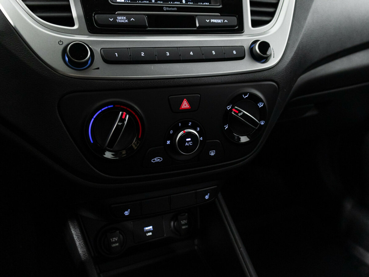 Hyundai Solaris II Рестайлинг, 2022 - Фото №11