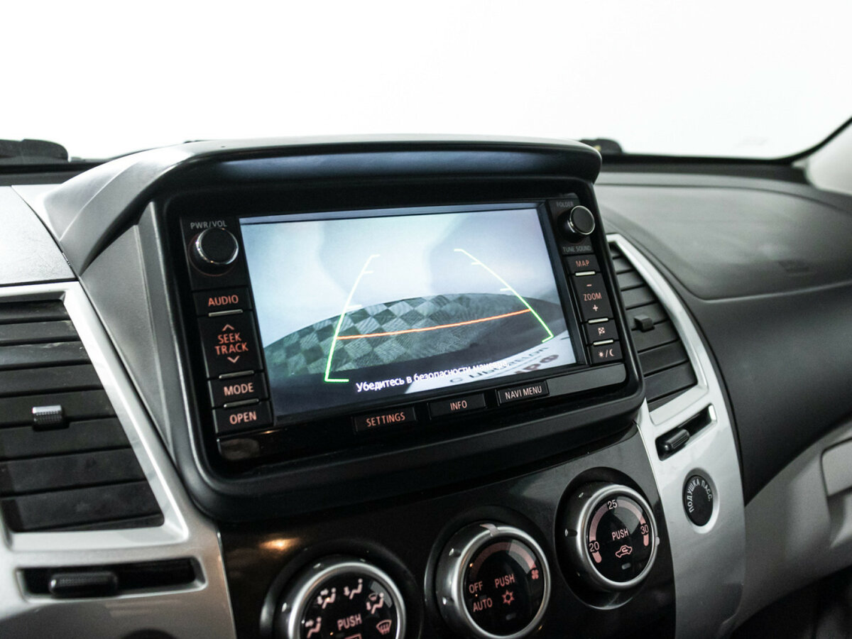 Mitsubishi Pajero Sport II, 2013 - Фото №12