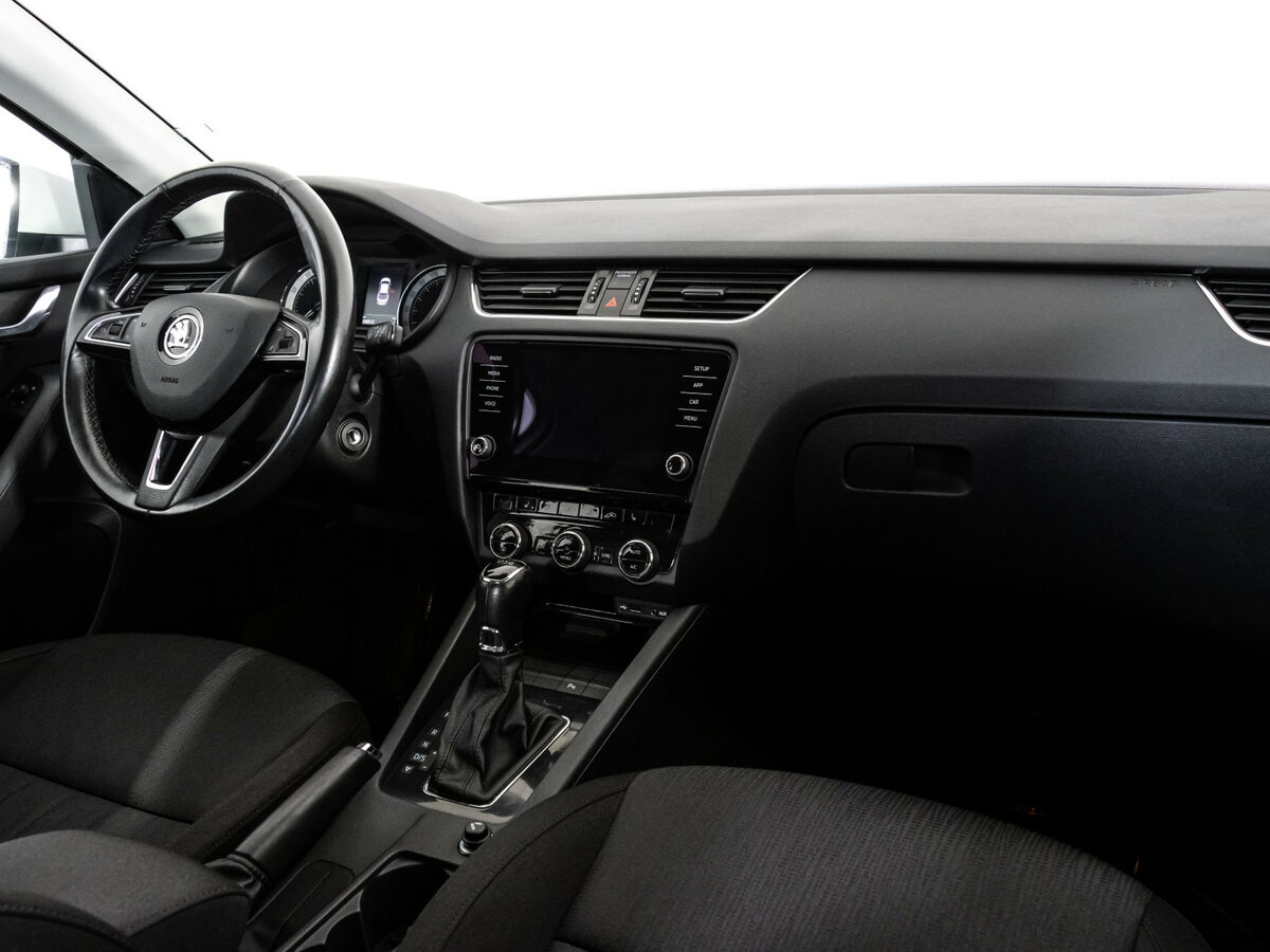 Skoda Octavia III (A7) Рестайлинг, 2017 - Фото №6