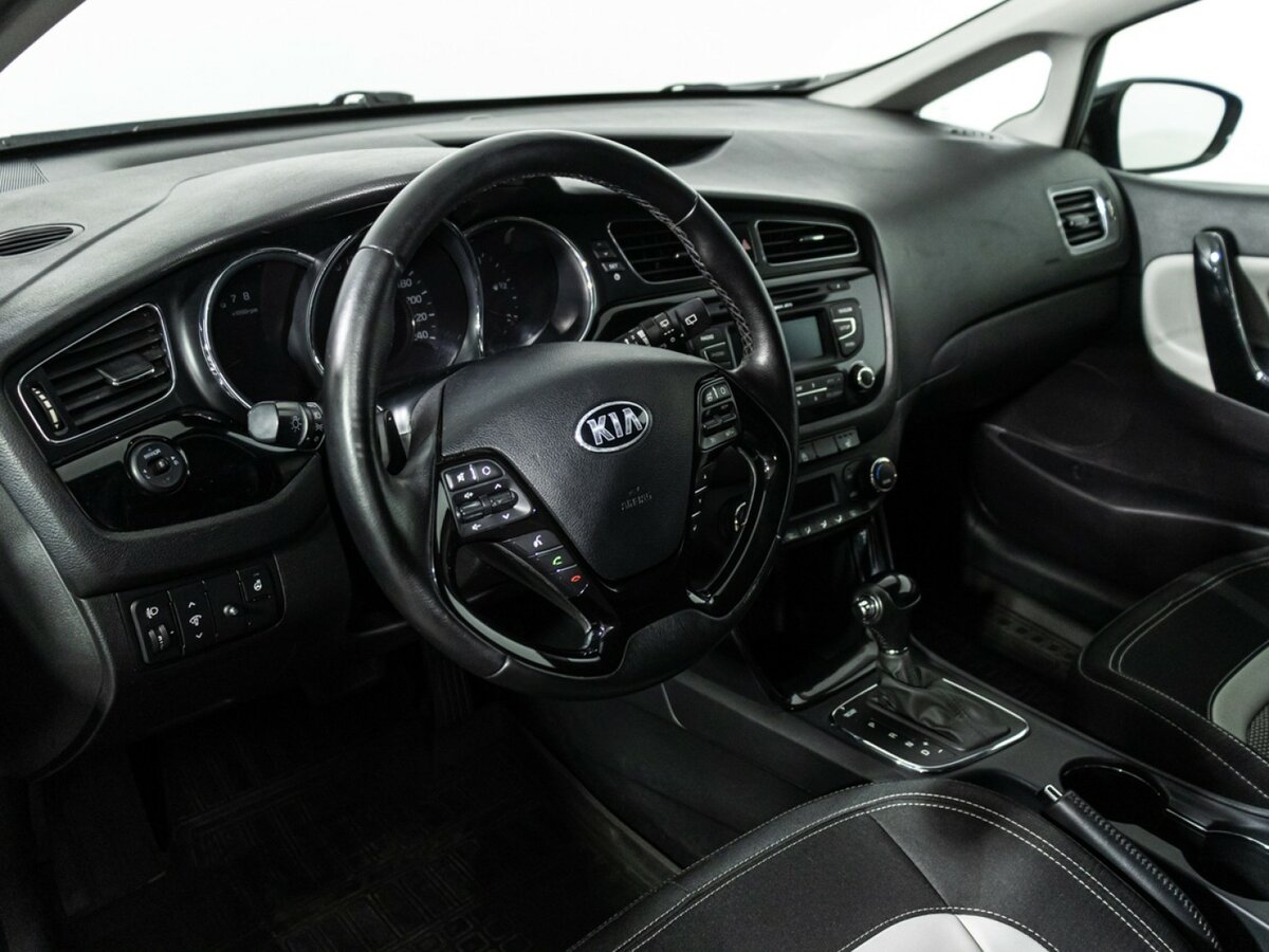 Kia Ceed II, 2013 - Фото №10