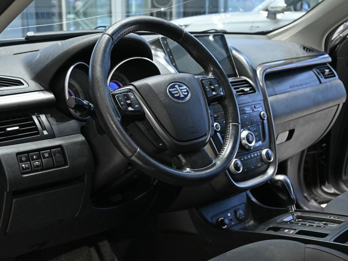 FAW Besturn X80 I, 2017 - Фото №4