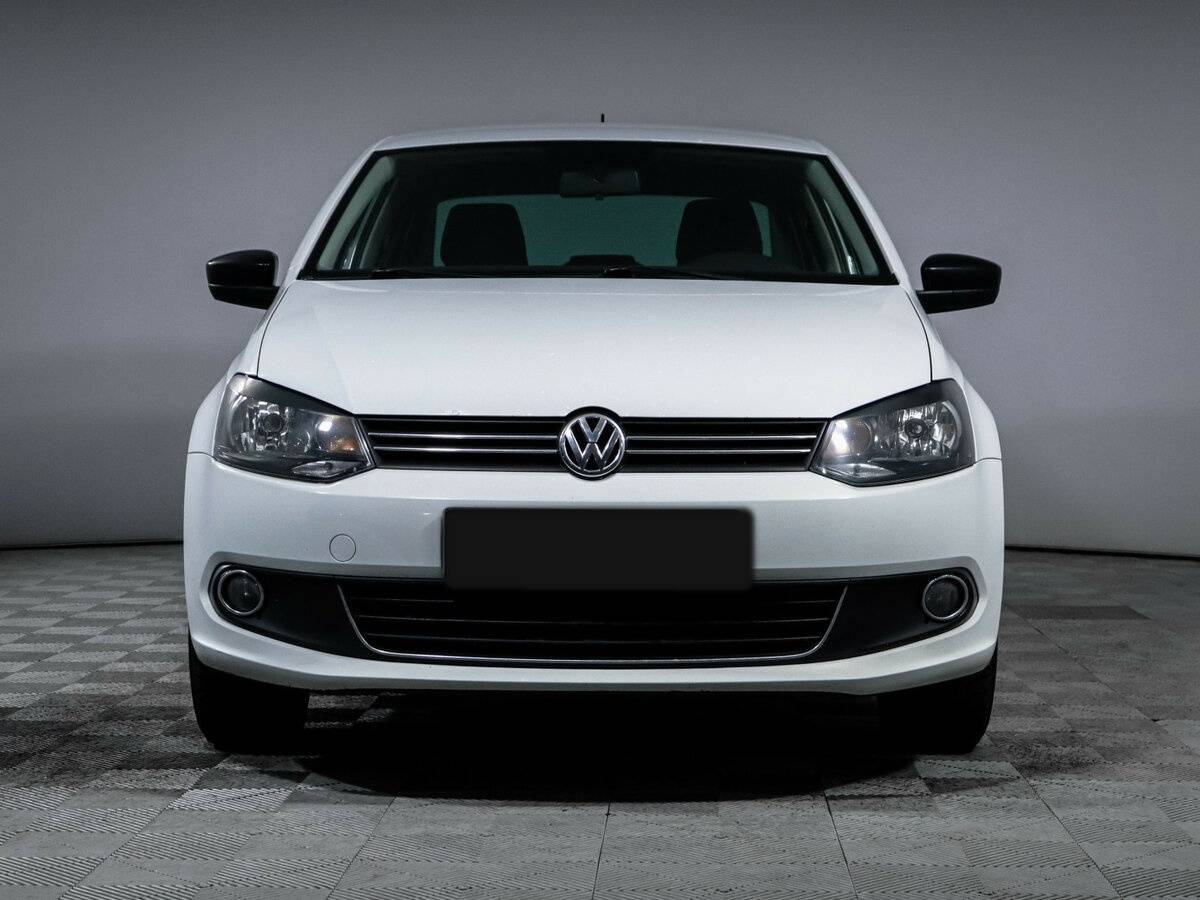 Volkswagen Polo V, 2014 - Фото №1
