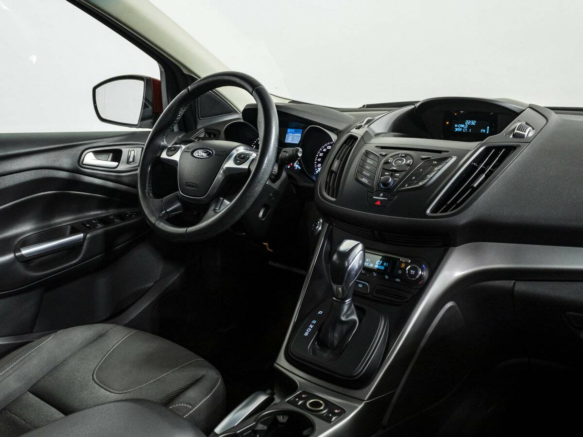 Ford Kuga II, 2015 - Фото №7