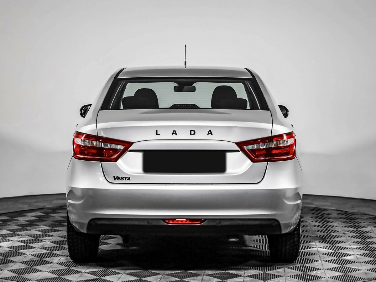 Lada (ВАЗ) Vesta I, 2018 - Фото №4