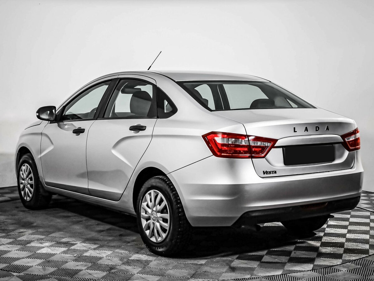 Lada (ВАЗ) Vesta I, 2018 - Фото №5