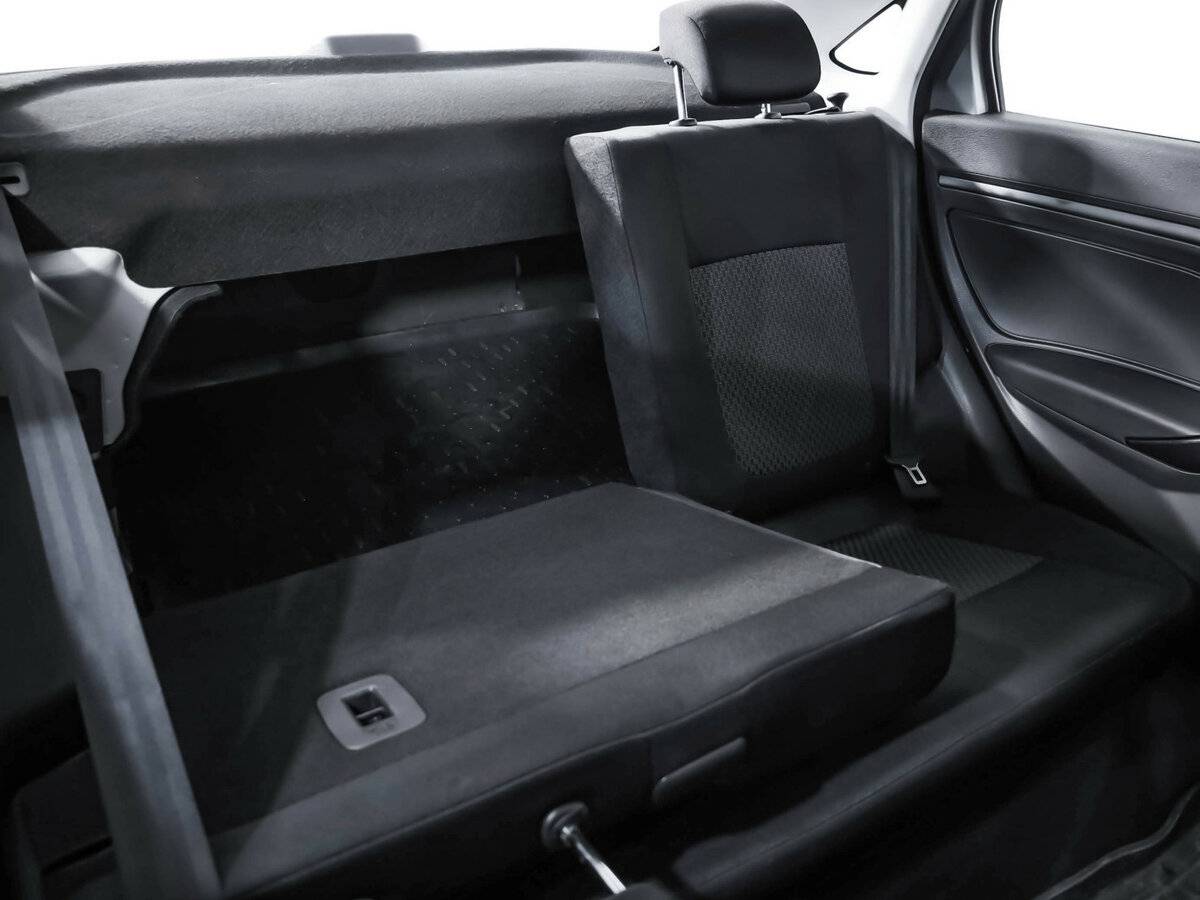 Lada (ВАЗ) Vesta I, 2018 - Фото №19