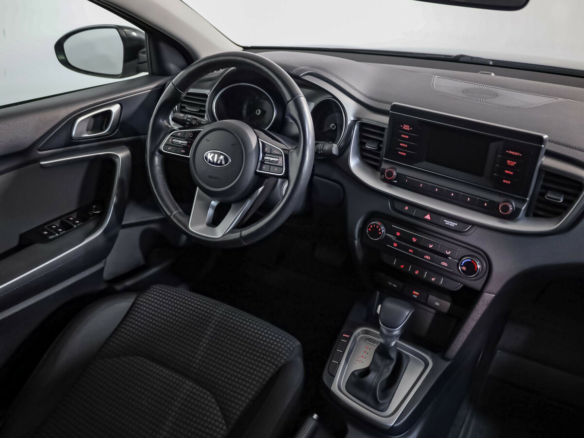 Kia Ceed III, 2020 - Фото №6