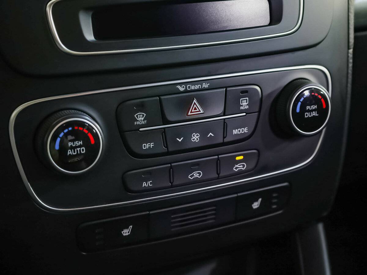 Kia Sorento II Рестайлинг, 2013 - Фото №14