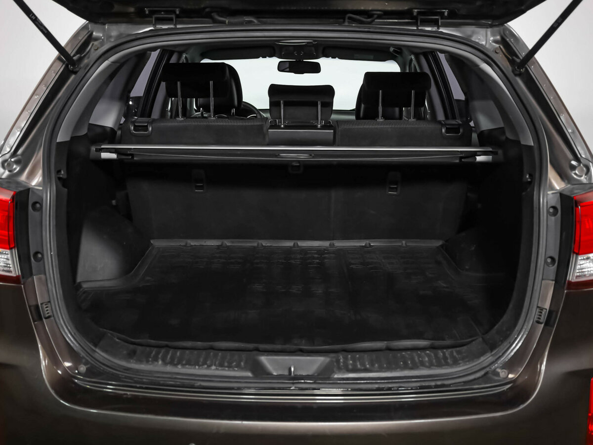 Kia Sorento II Рестайлинг, 2013 - Фото №23