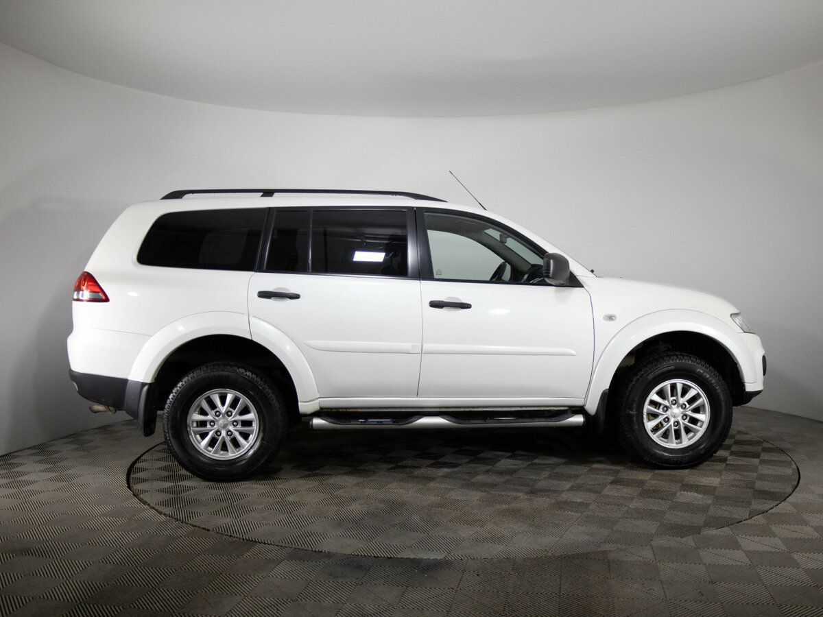 Mitsubishi Pajero Sport II Рестайлинг, 2014 - Фото №3