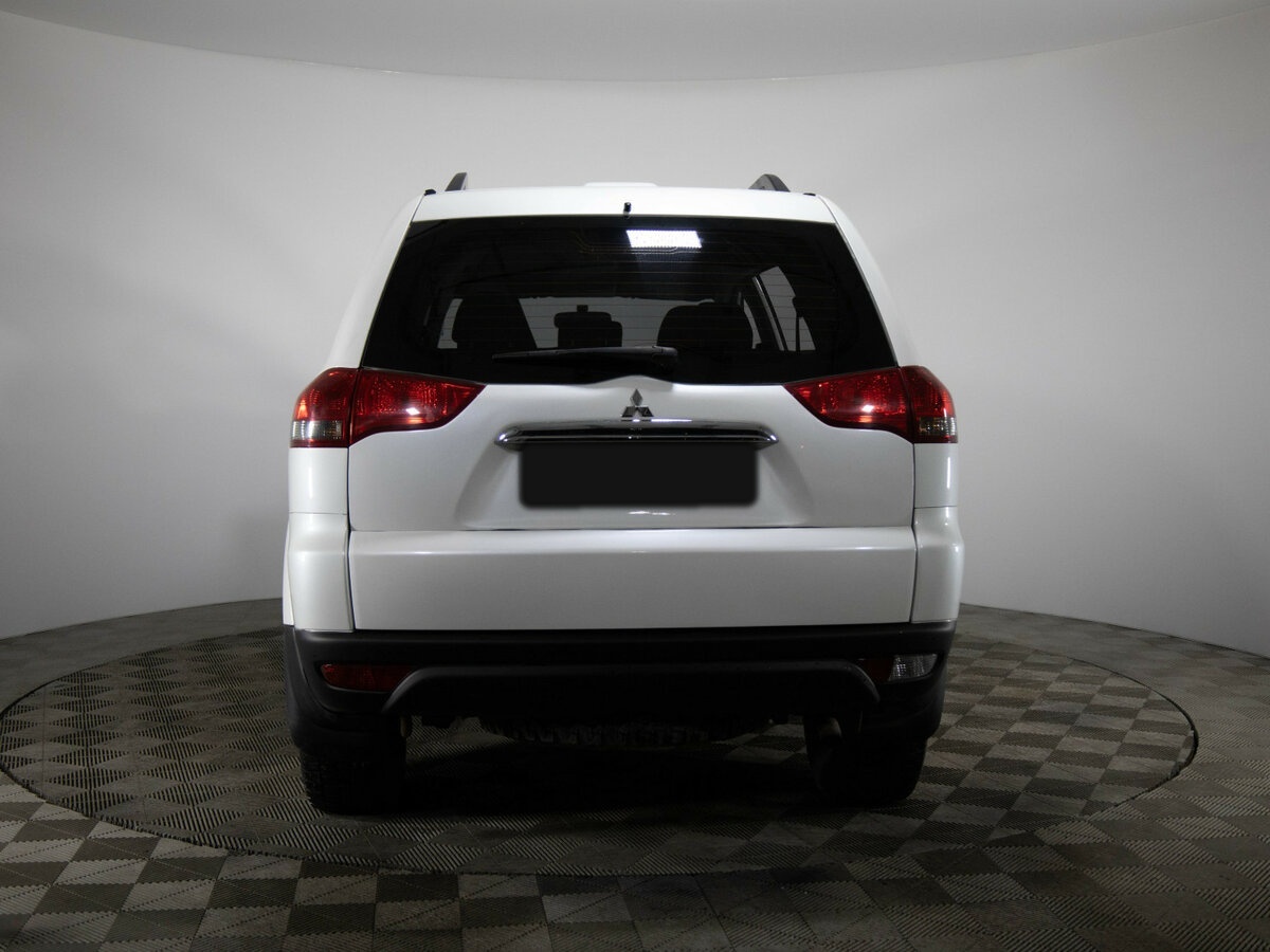 Mitsubishi Pajero Sport II Рестайлинг, 2014 - Фото №5