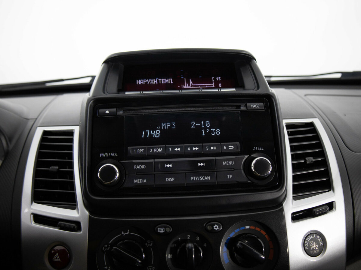 Mitsubishi Pajero Sport II Рестайлинг, 2014 - Фото №13