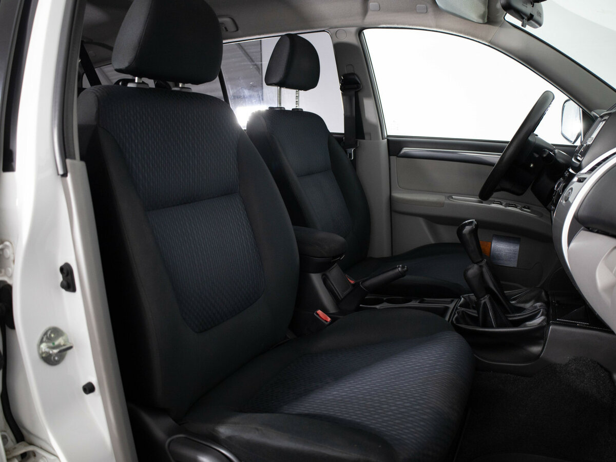 Mitsubishi Pajero Sport II Рестайлинг, 2014 - Фото №16