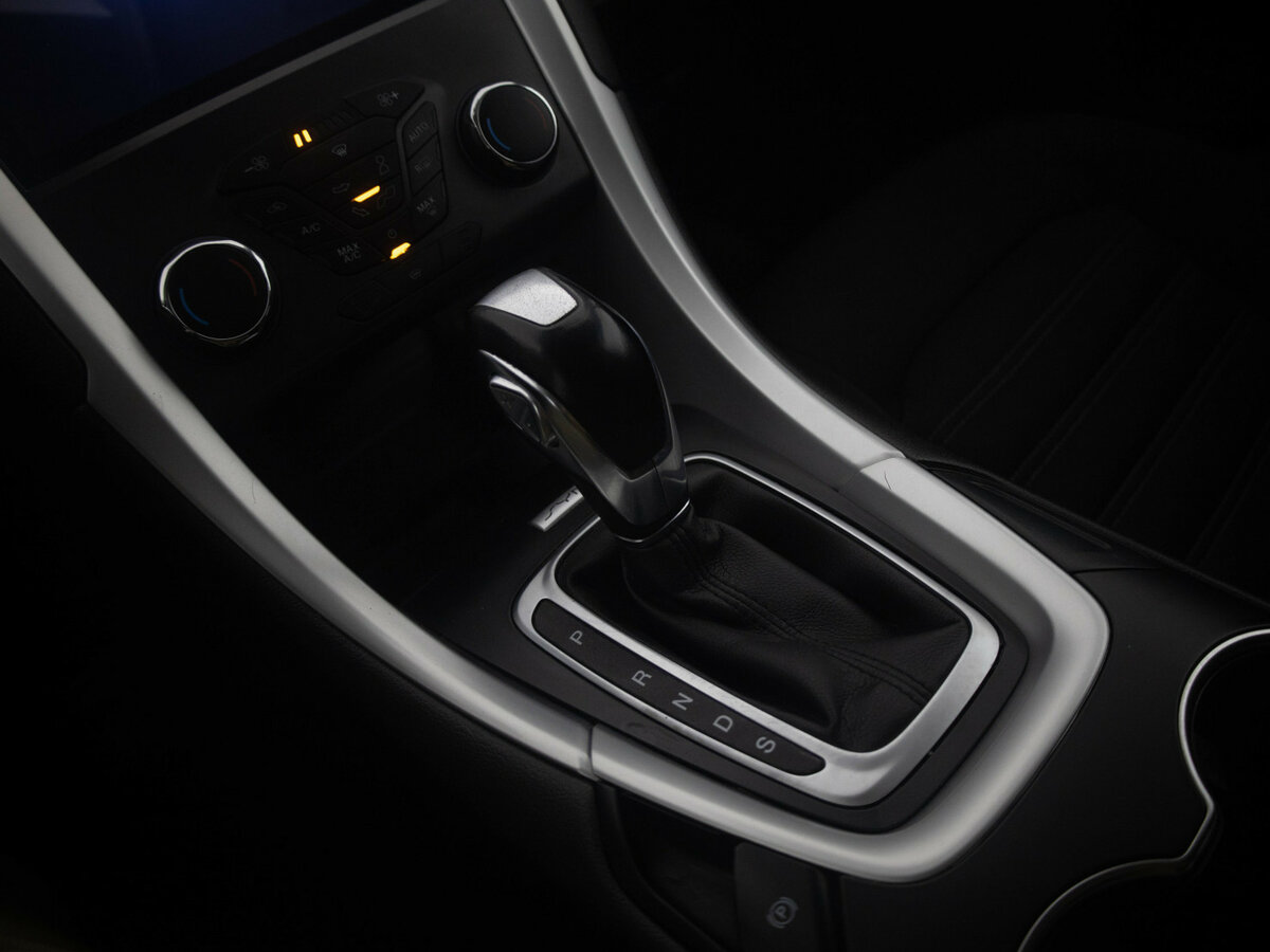 Ford Mondeo V, 2019 - Фото №9