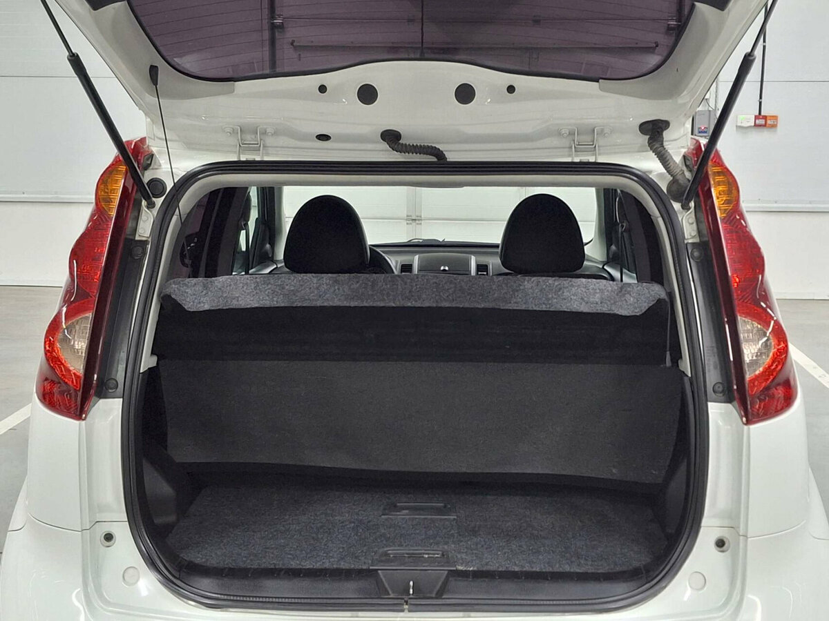 Nissan Note I Рестайлинг, 2012 - Фото №9