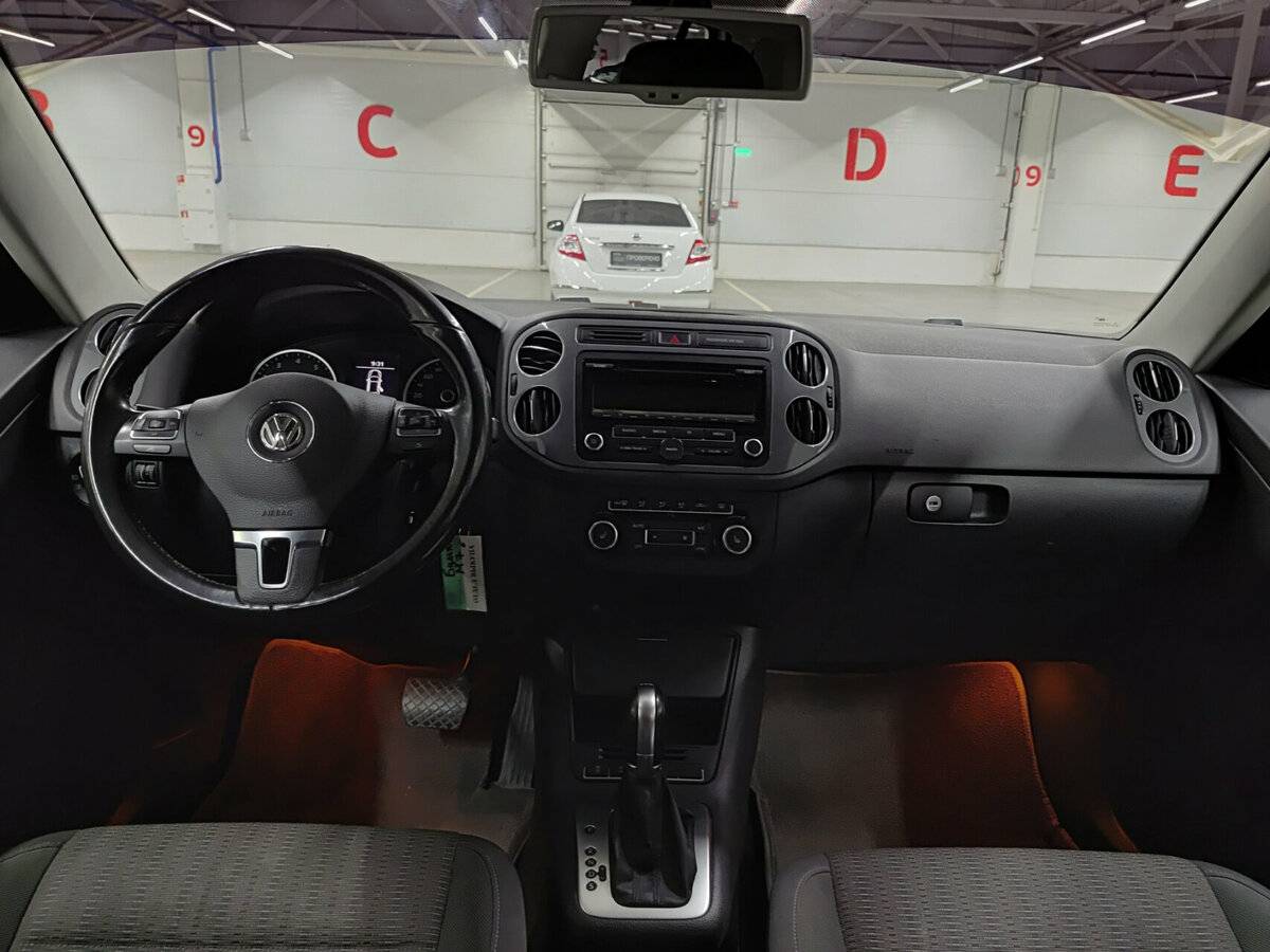 Volkswagen Tiguan I Рестайлинг, 2015 - Фото №13