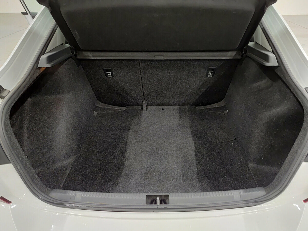 Volkswagen Polo VI, 2021 - Фото №9