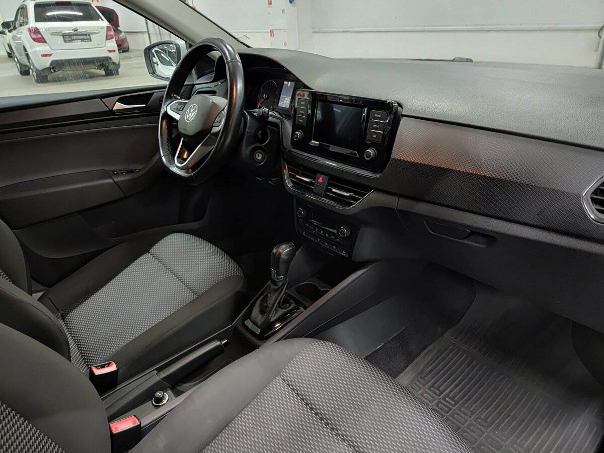 Volkswagen Polo VI, 2021 - Фото №10