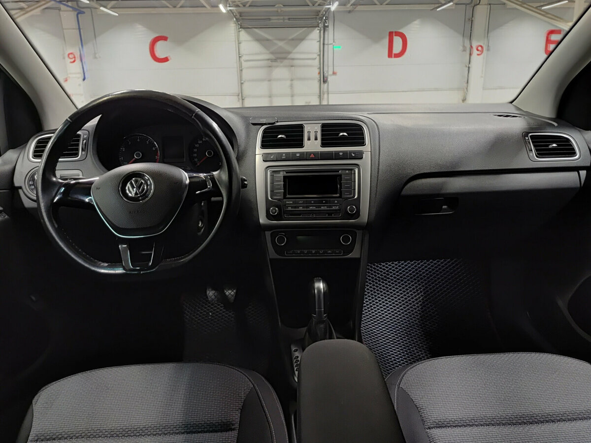 Volkswagen Polo V Рестайлинг, 2016 - Фото №12