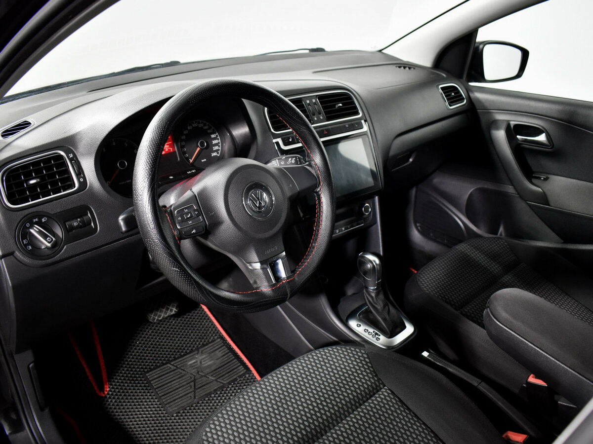 Volkswagen Polo V, 2013 - Фото №8