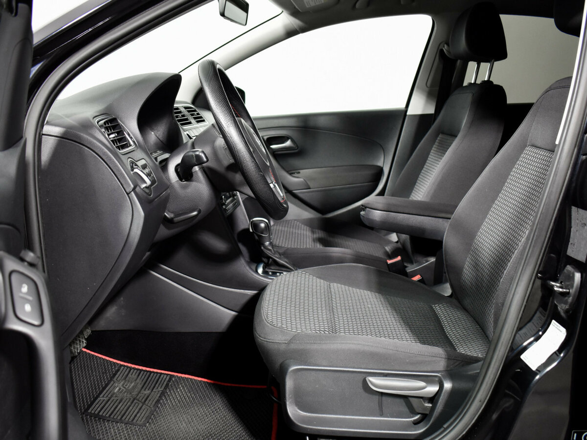 Volkswagen Polo V, 2013 - Фото №9