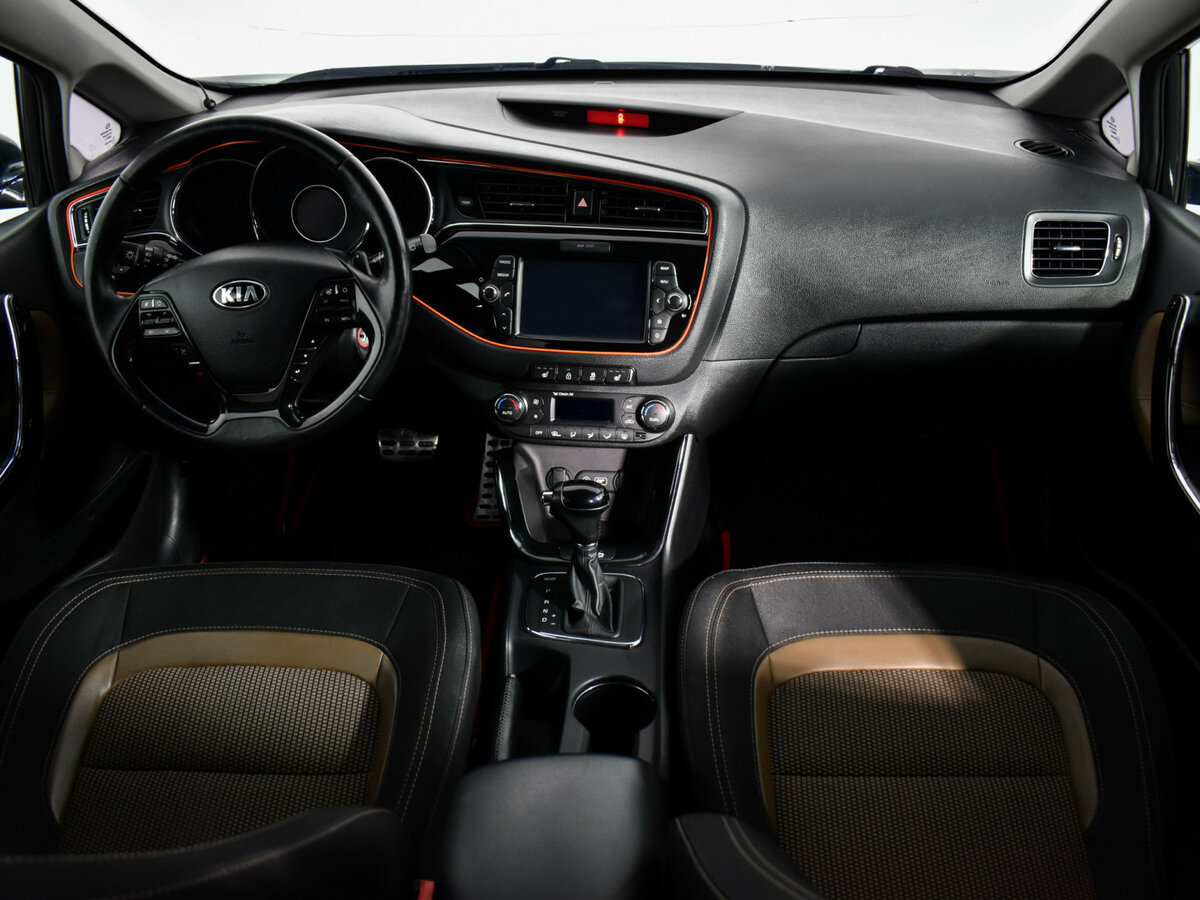Kia Ceed II Рестайлинг, 2016 - Фото №12