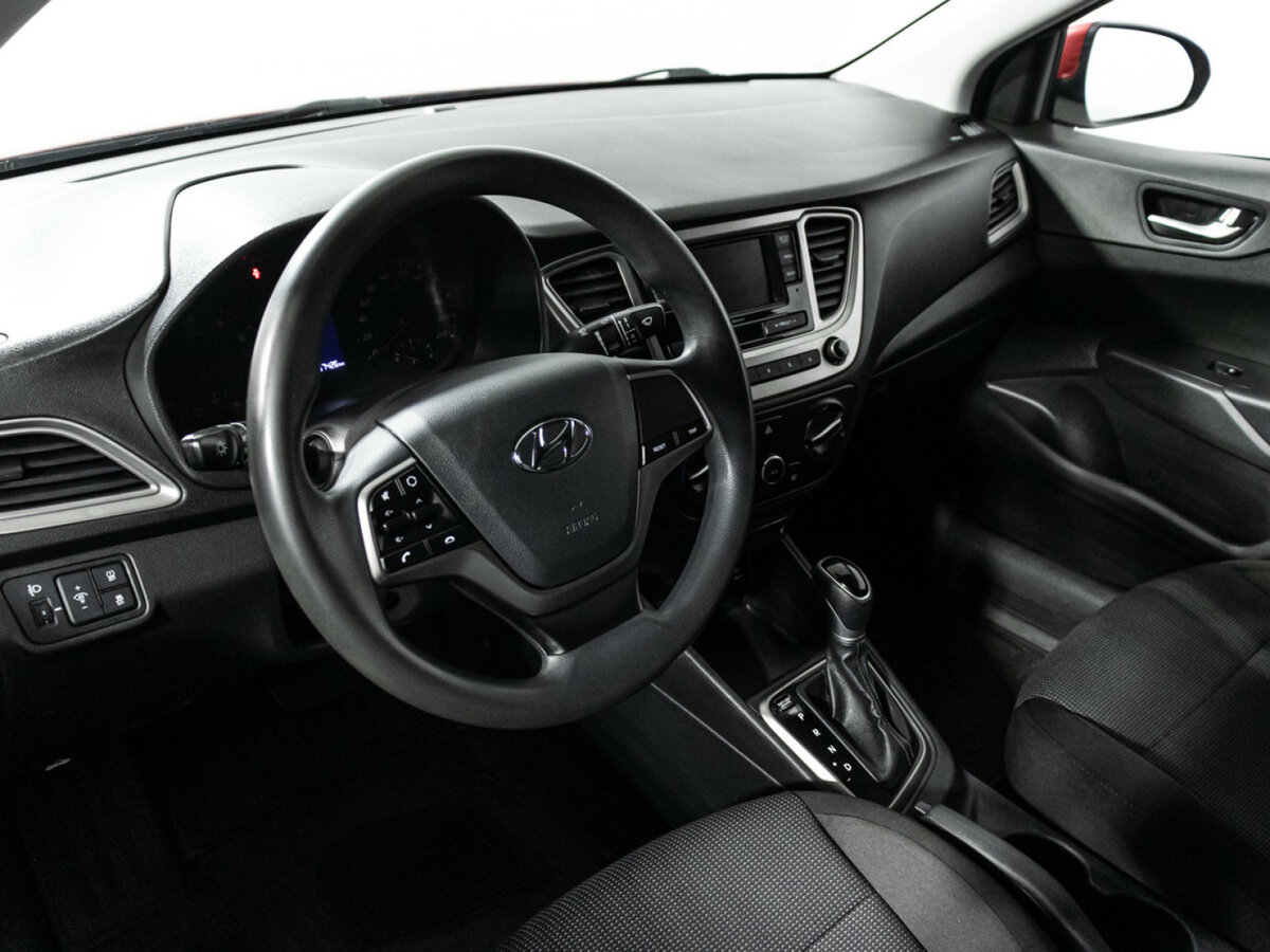 Hyundai Solaris II Рестайлинг, 2021 - Фото №10