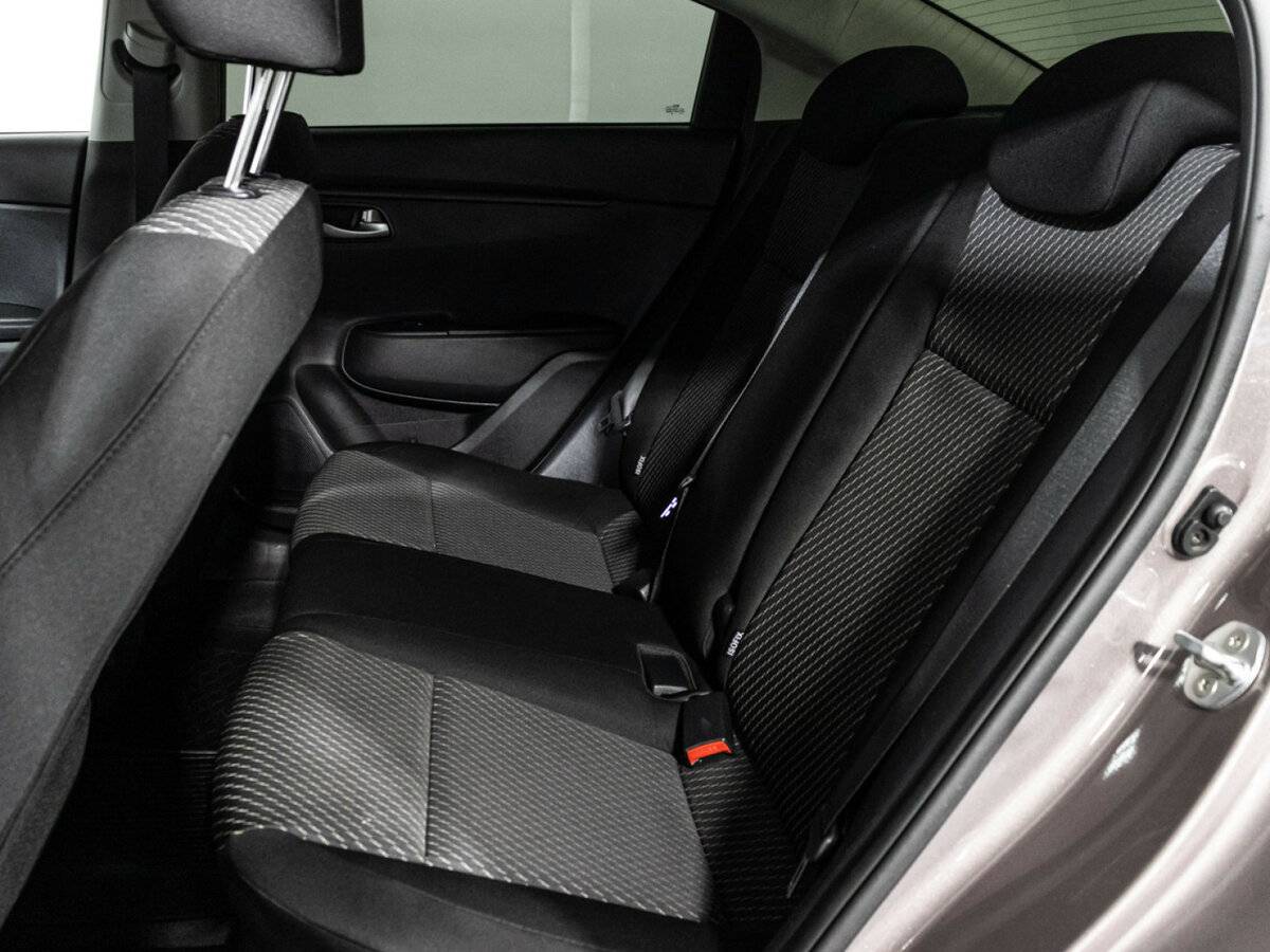 Kia Rio IV, 2018 - Фото №9