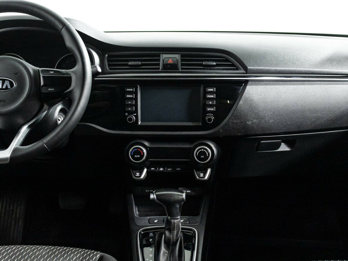 Kia Rio IV, 2018 - Фото №13