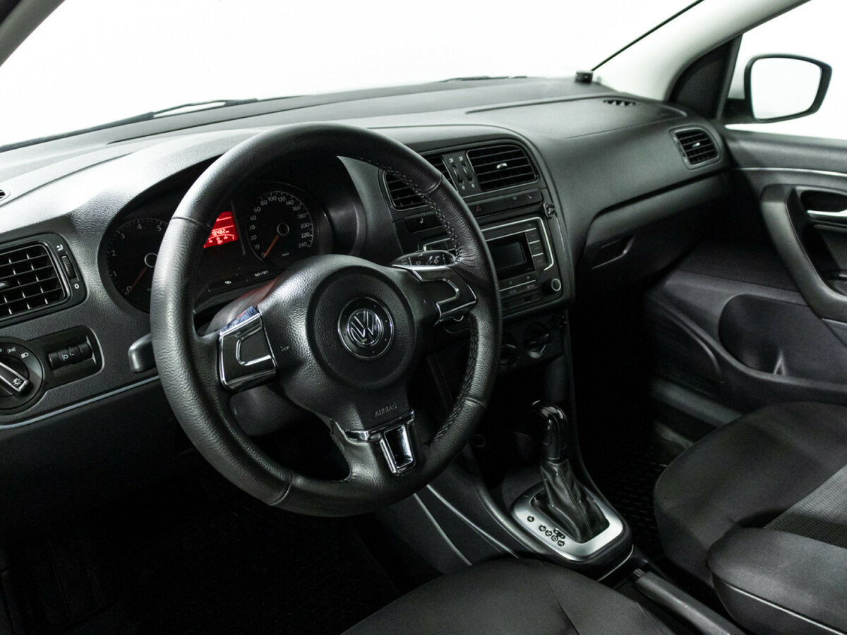 Volkswagen Polo V, 2013 - Фото №10