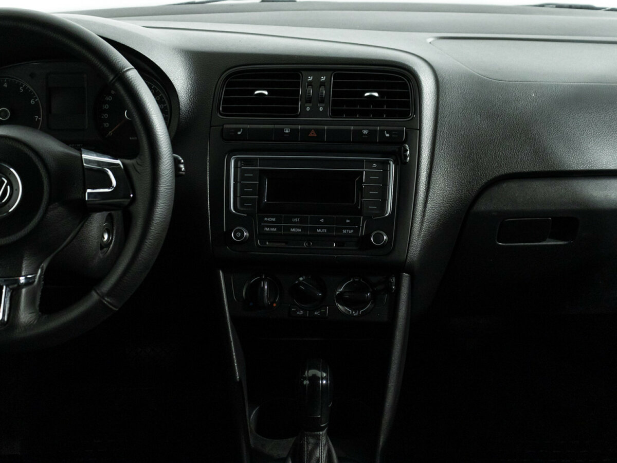 Volkswagen Polo V, 2013 - Фото №13