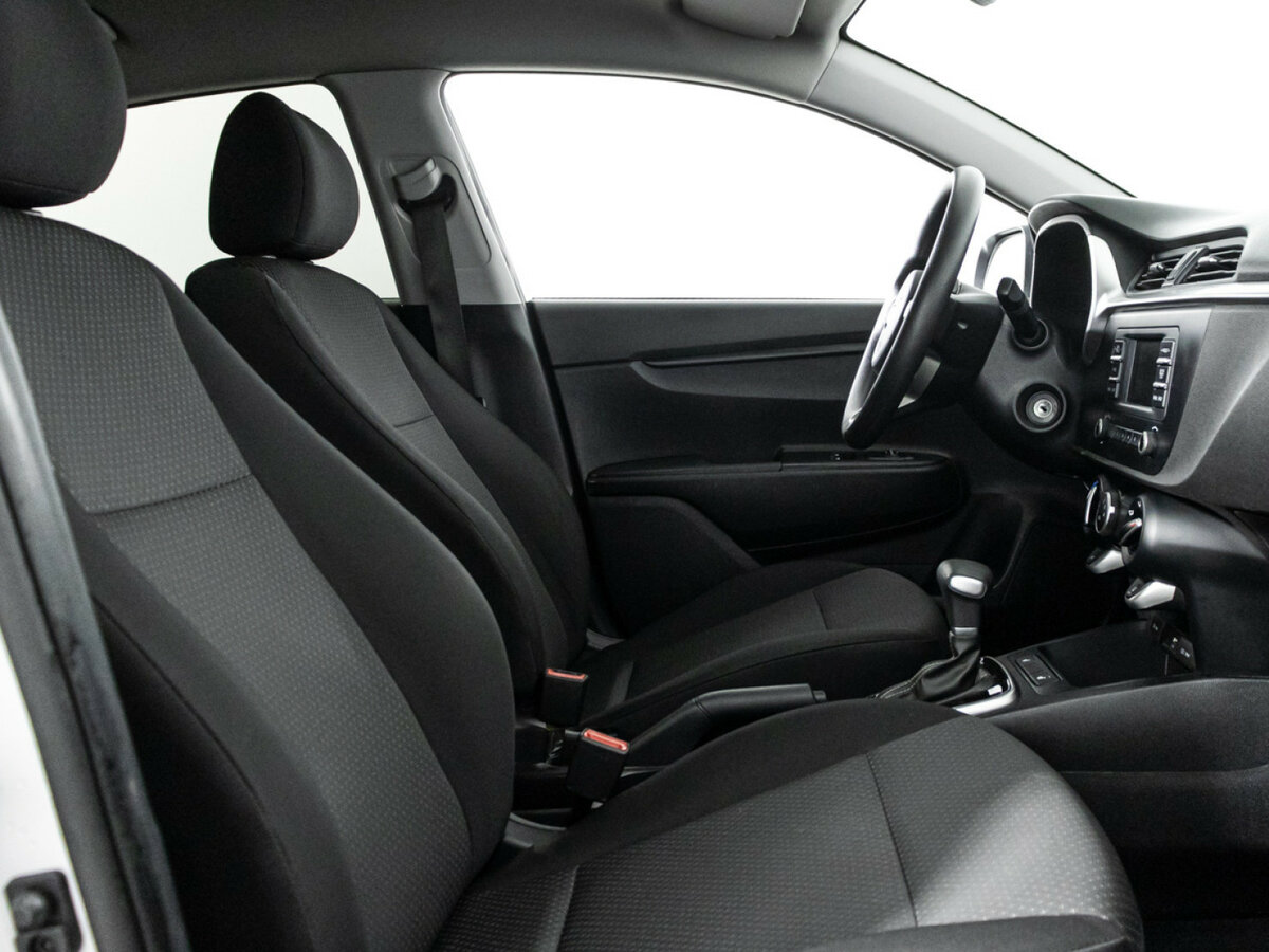 Kia Rio IV Рестайлинг, 2021 - Фото №14