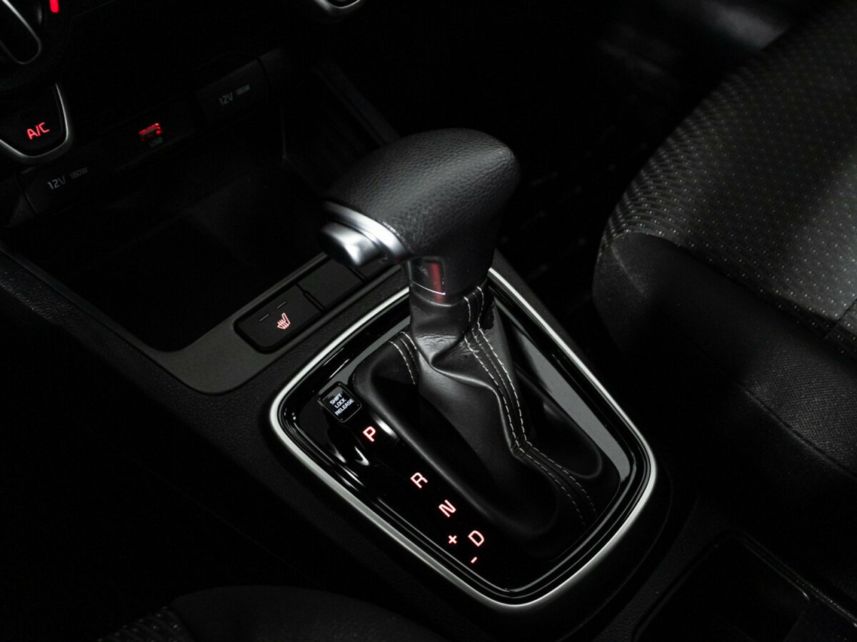 Kia Rio IV Рестайлинг, 2021 - Фото №16