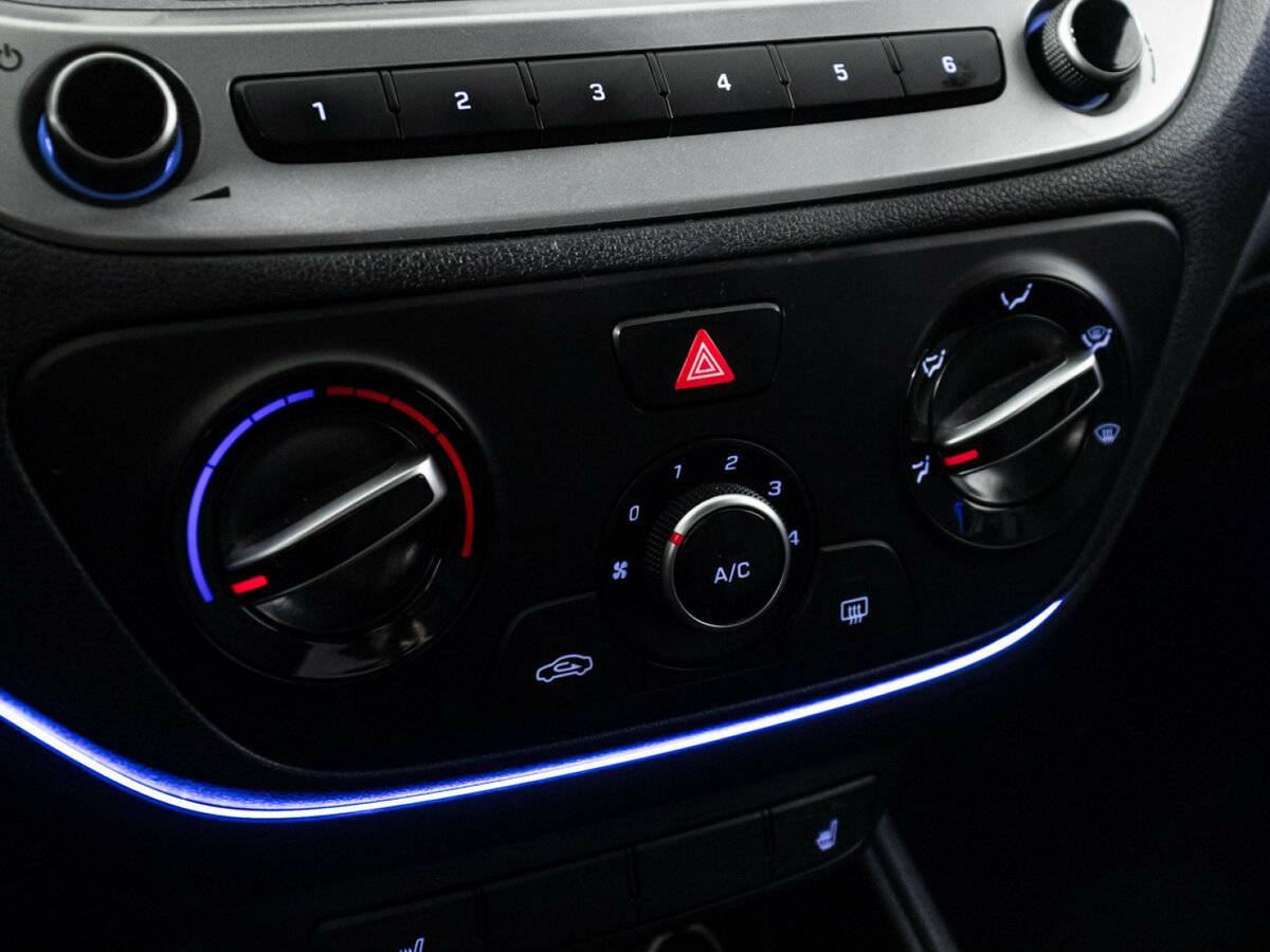 Hyundai Solaris II, 2020 - Фото №14