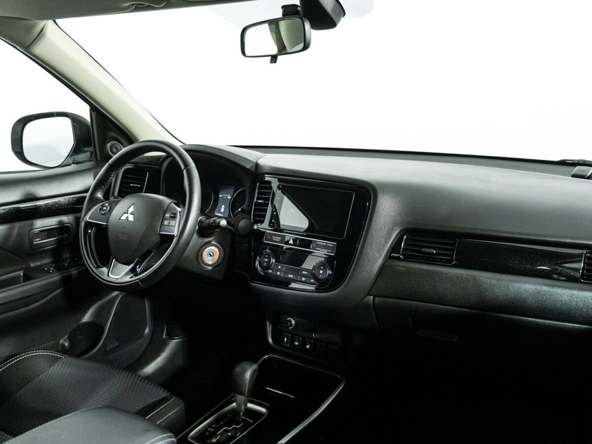 Mitsubishi Outlander III Рестайлинг 3, 2019 - Фото №6