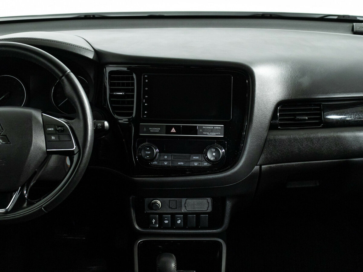 Mitsubishi Outlander III Рестайлинг 3, 2019 - Фото №11