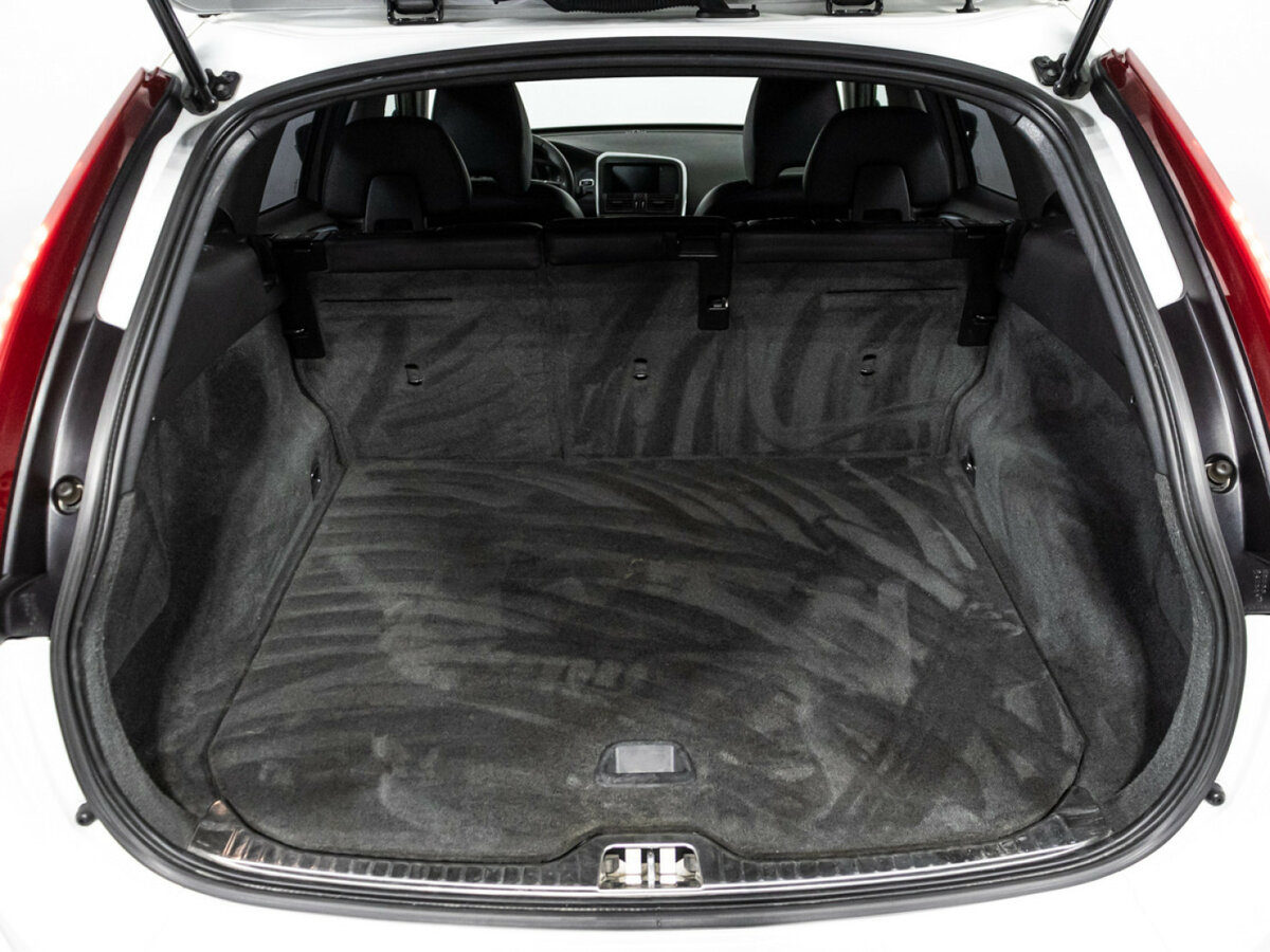 Volvo XC60 I Рестайлинг, 2014 - Фото №14