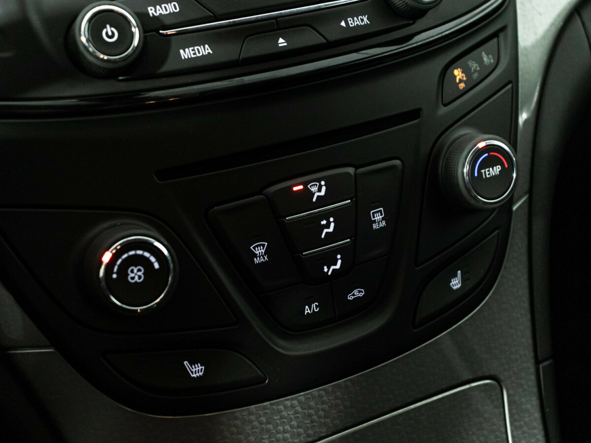 Opel Insignia I Рестайлинг, 2014 - Фото №13