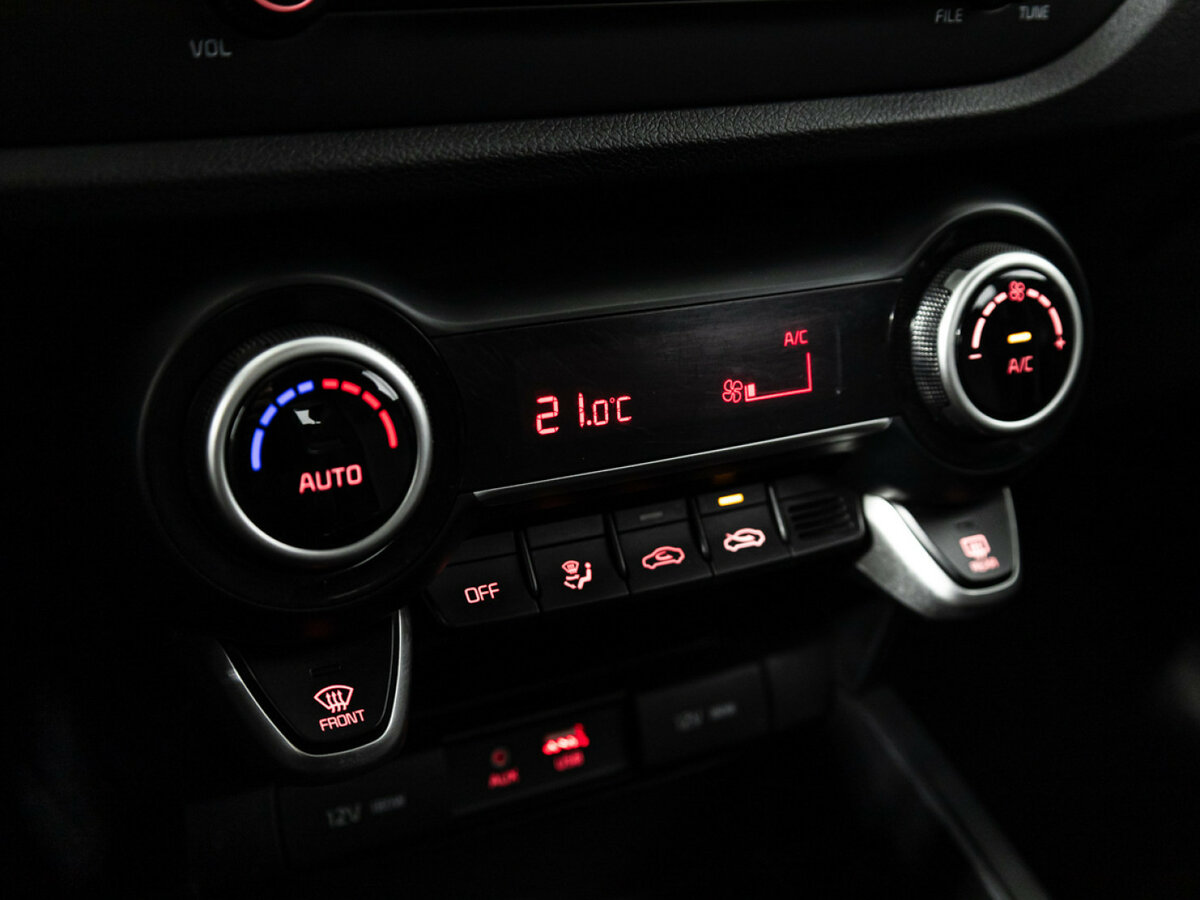 Kia Rio X-Line IV, 2020 - Фото №14