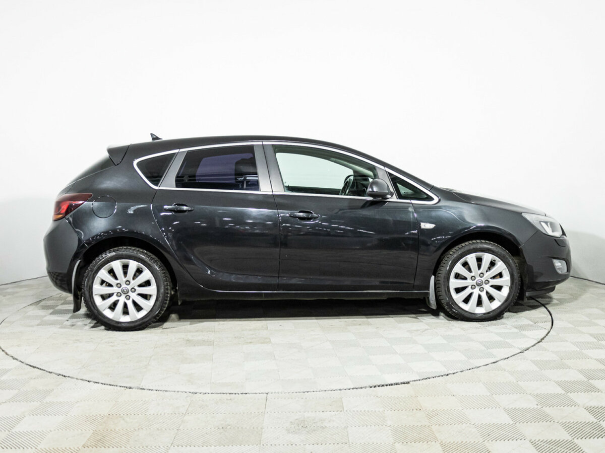 Opel Astra J, 2012 - Фото №3