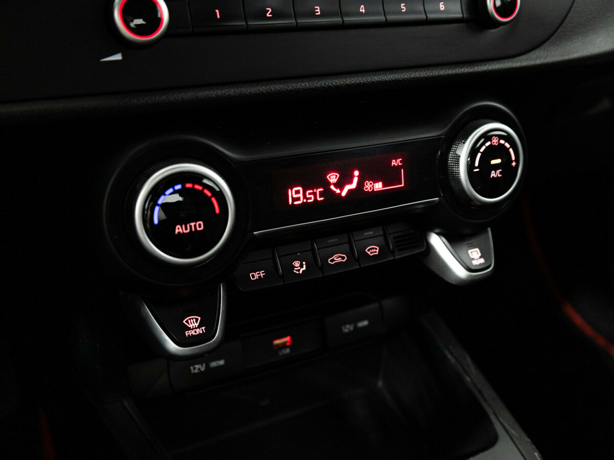 Kia Rio X IV Рестайлинг, 2020 - Фото №14