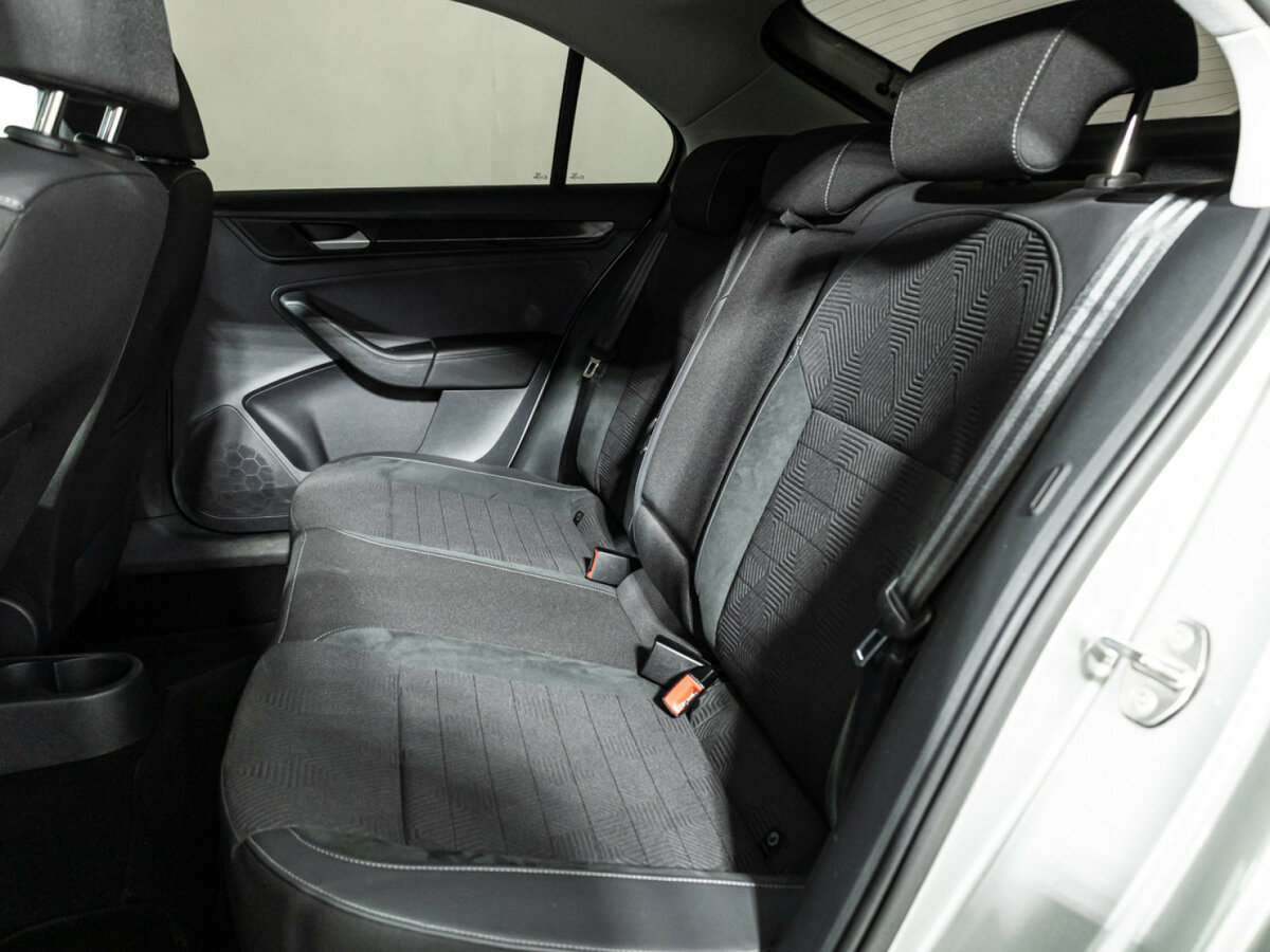 Volkswagen Polo VI, 2022 - Фото №7