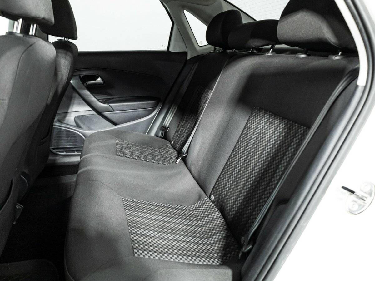 Volkswagen Polo V Рестайлинг, 2019 - Фото №9