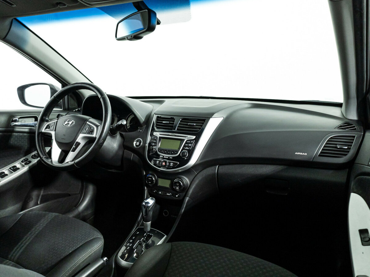 Hyundai Solaris I, 2012 - Фото №8
