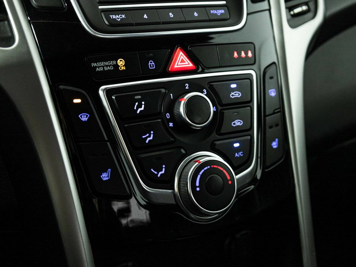 Hyundai i30 II Рестайлинг, 2015 - Фото №14