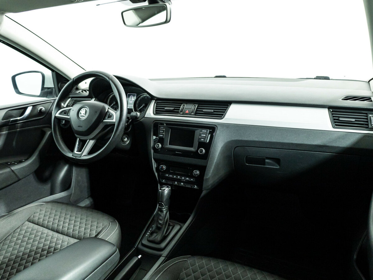 Skoda Rapid I, 2016 - Фото №8