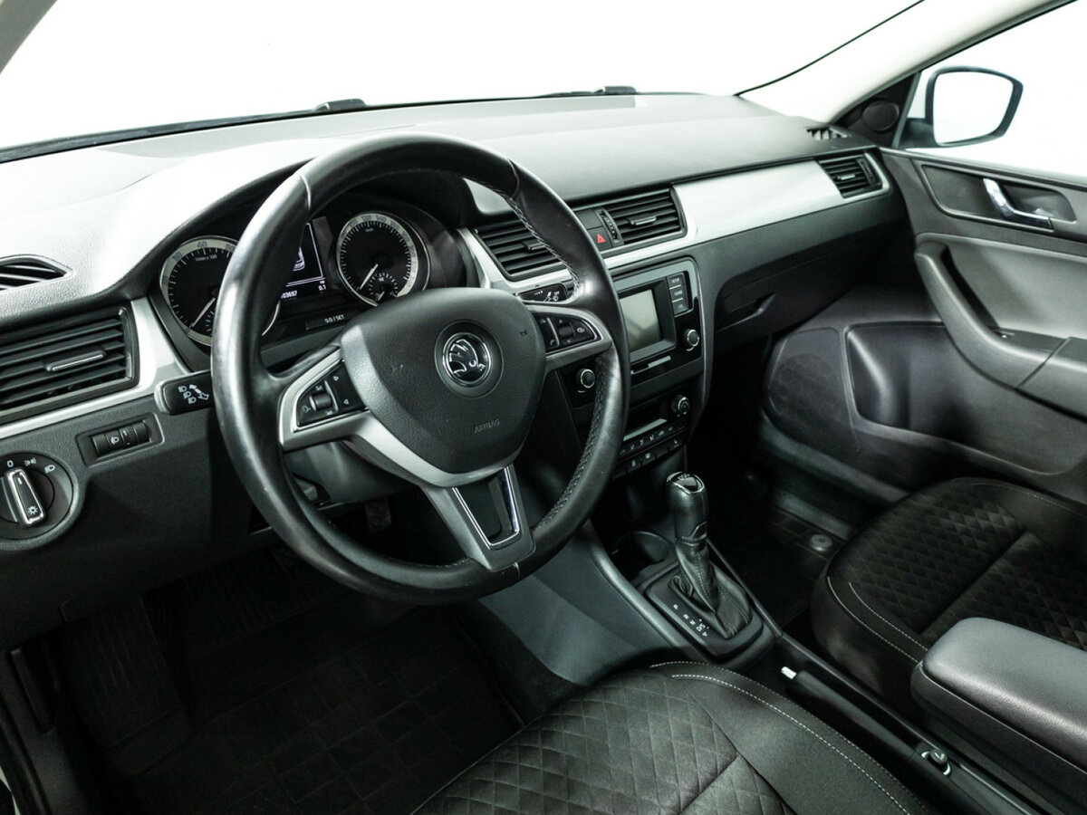 Skoda Rapid I, 2016 - Фото №10