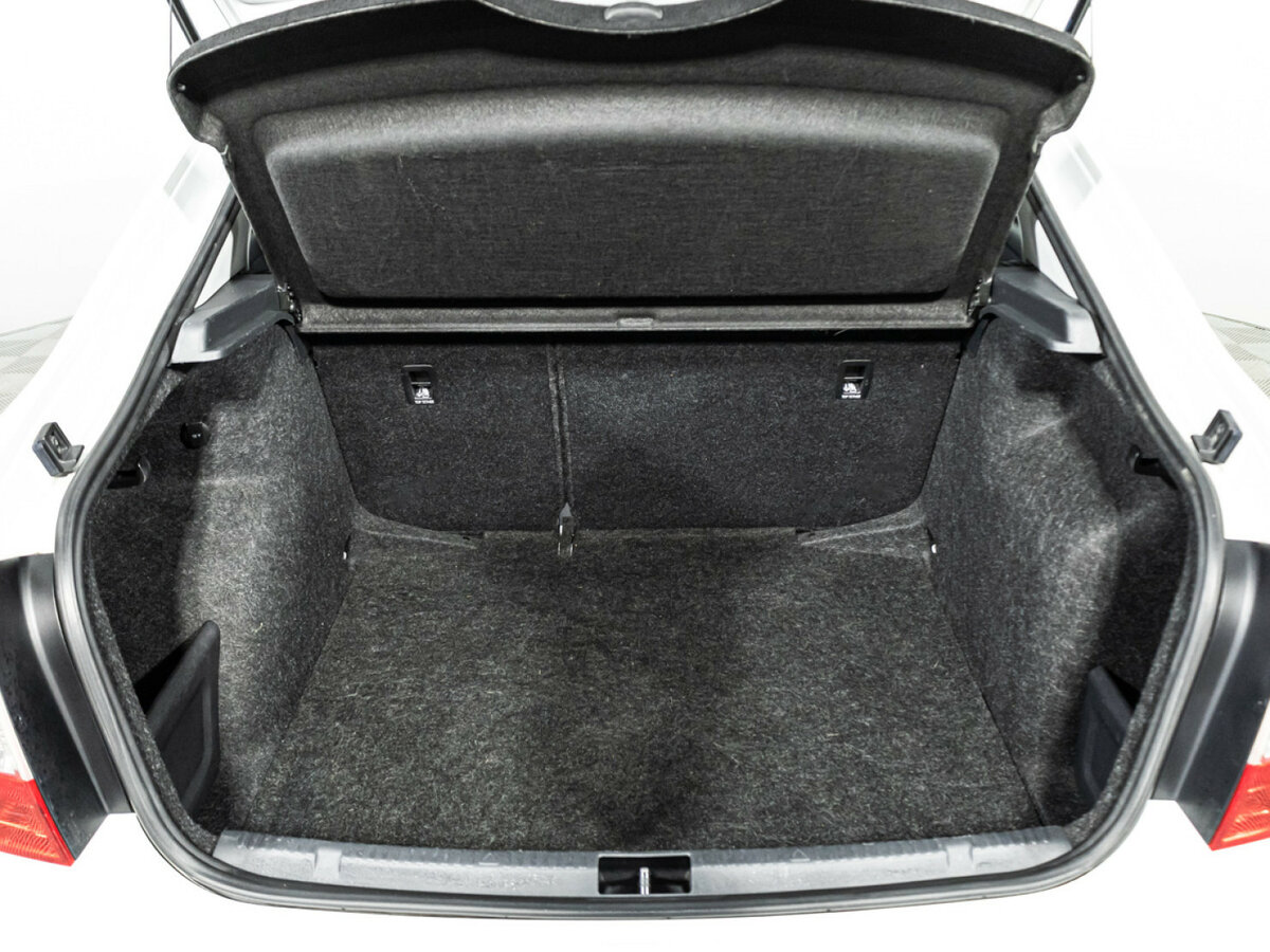 Skoda Rapid I, 2016 - Фото №15