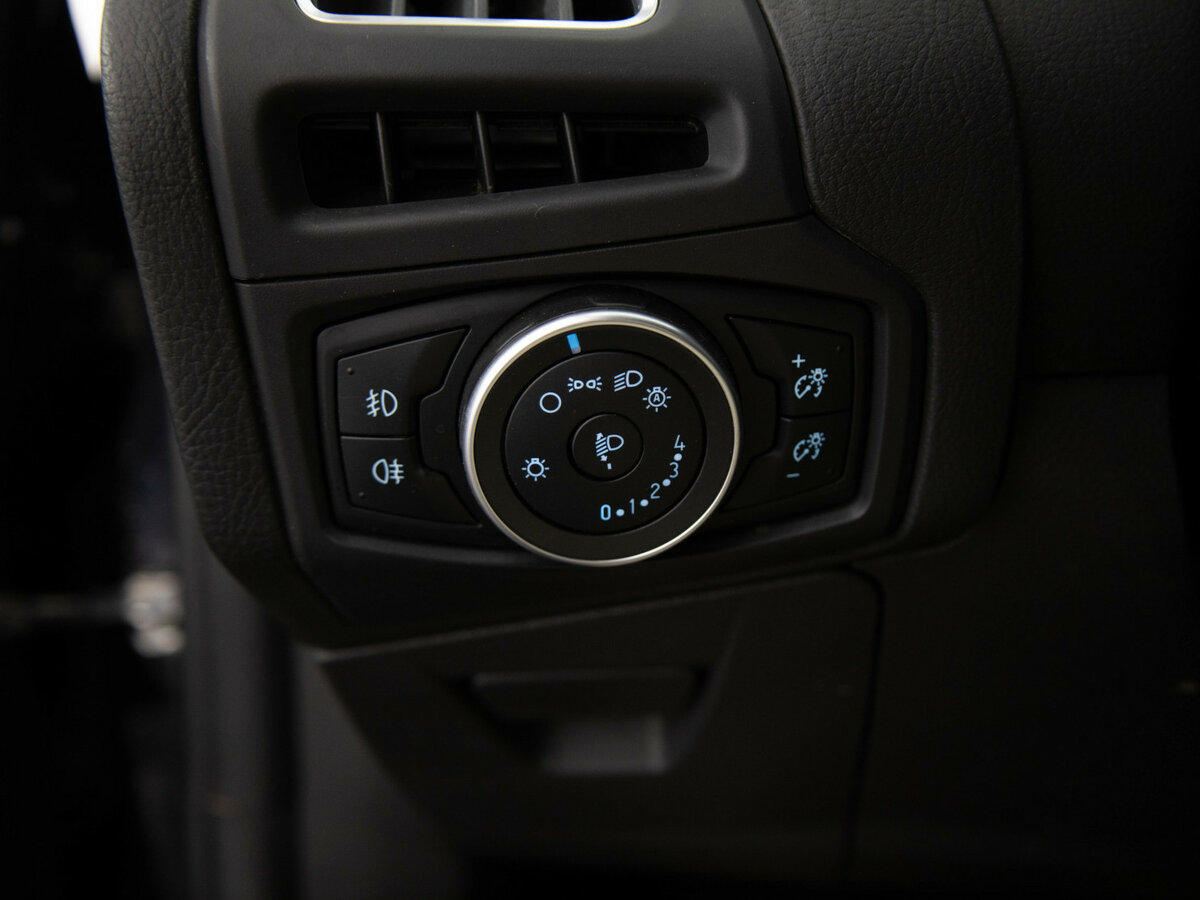 Ford Focus III Рестайлинг, 2016 - Фото №16